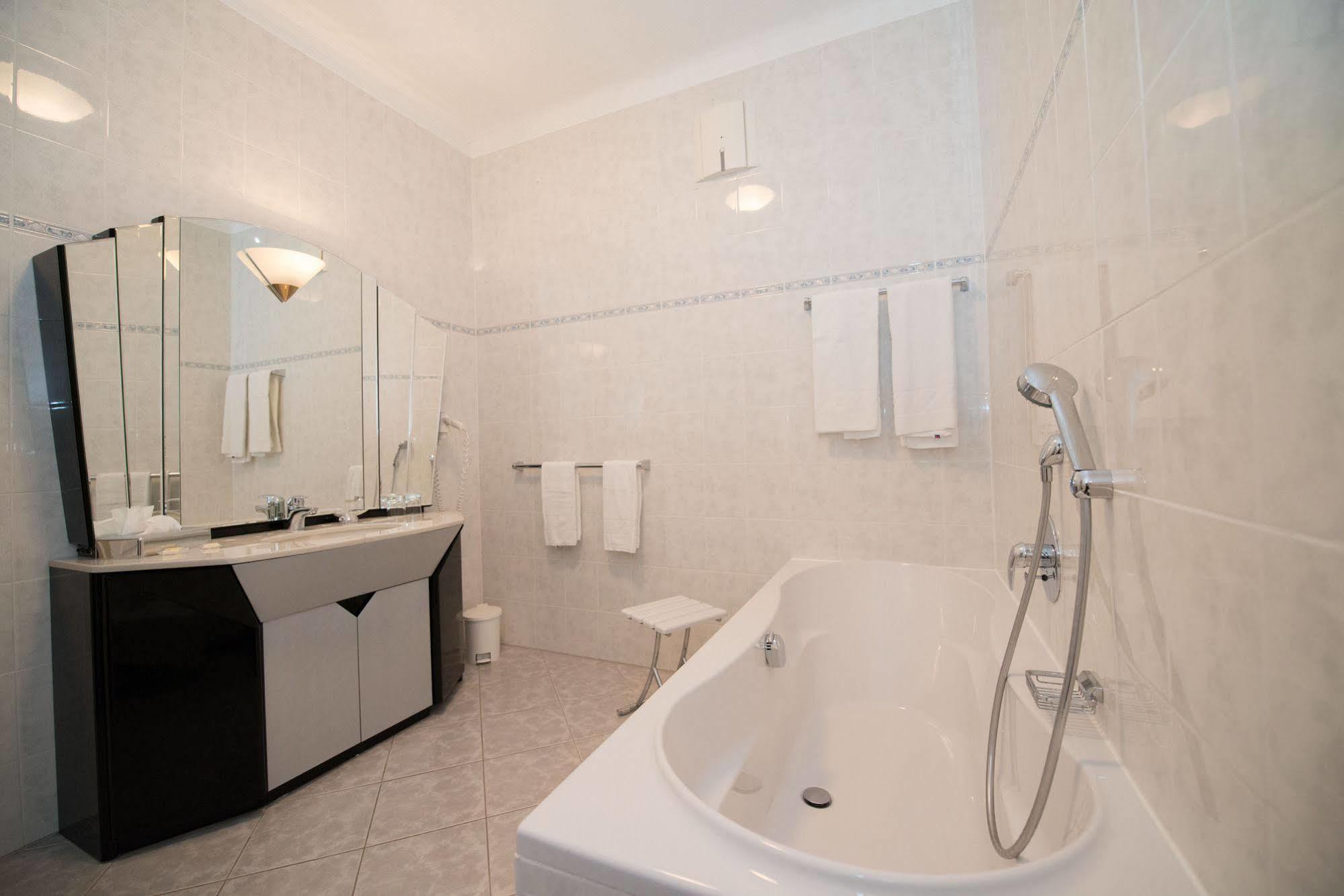 Parkhotel Styria ستير المظهر الخارجي الصورة